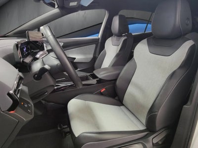 2023 Volkswagen ID.4 Pro Long Range