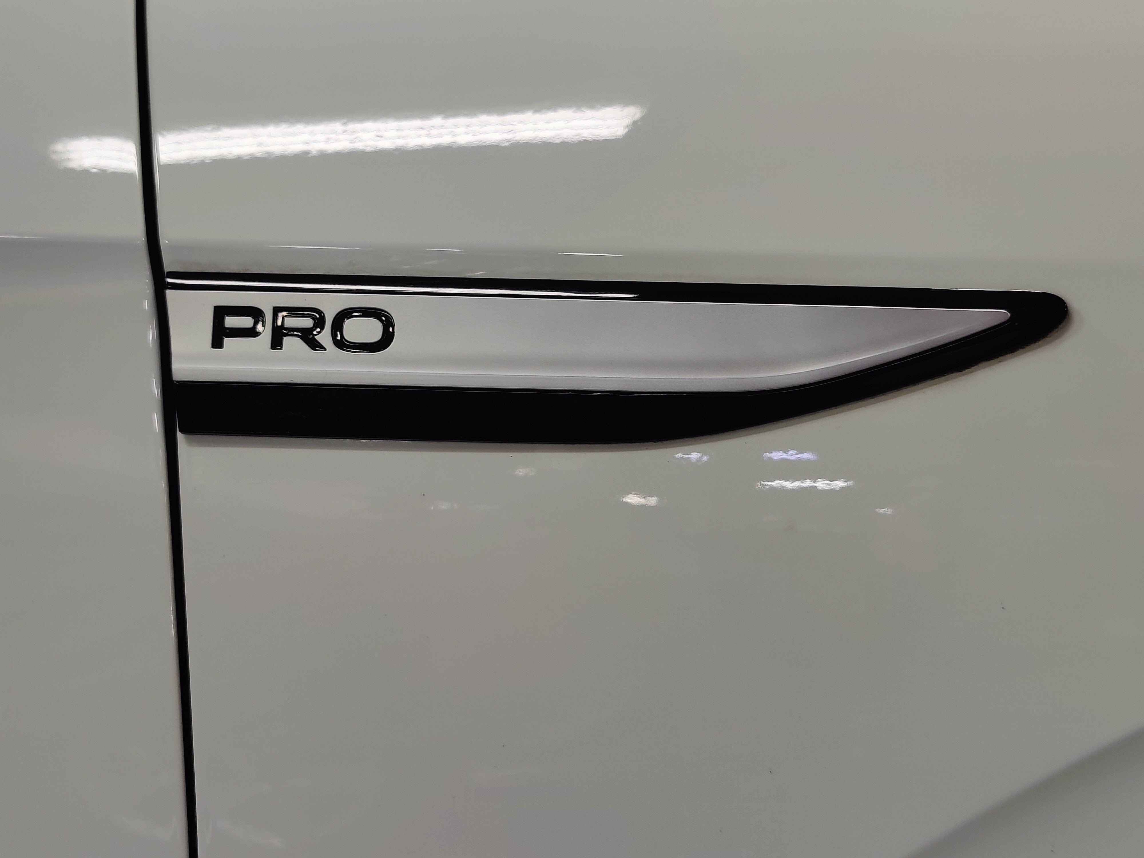 2023 Volkswagen ID.4 Pro Long Range