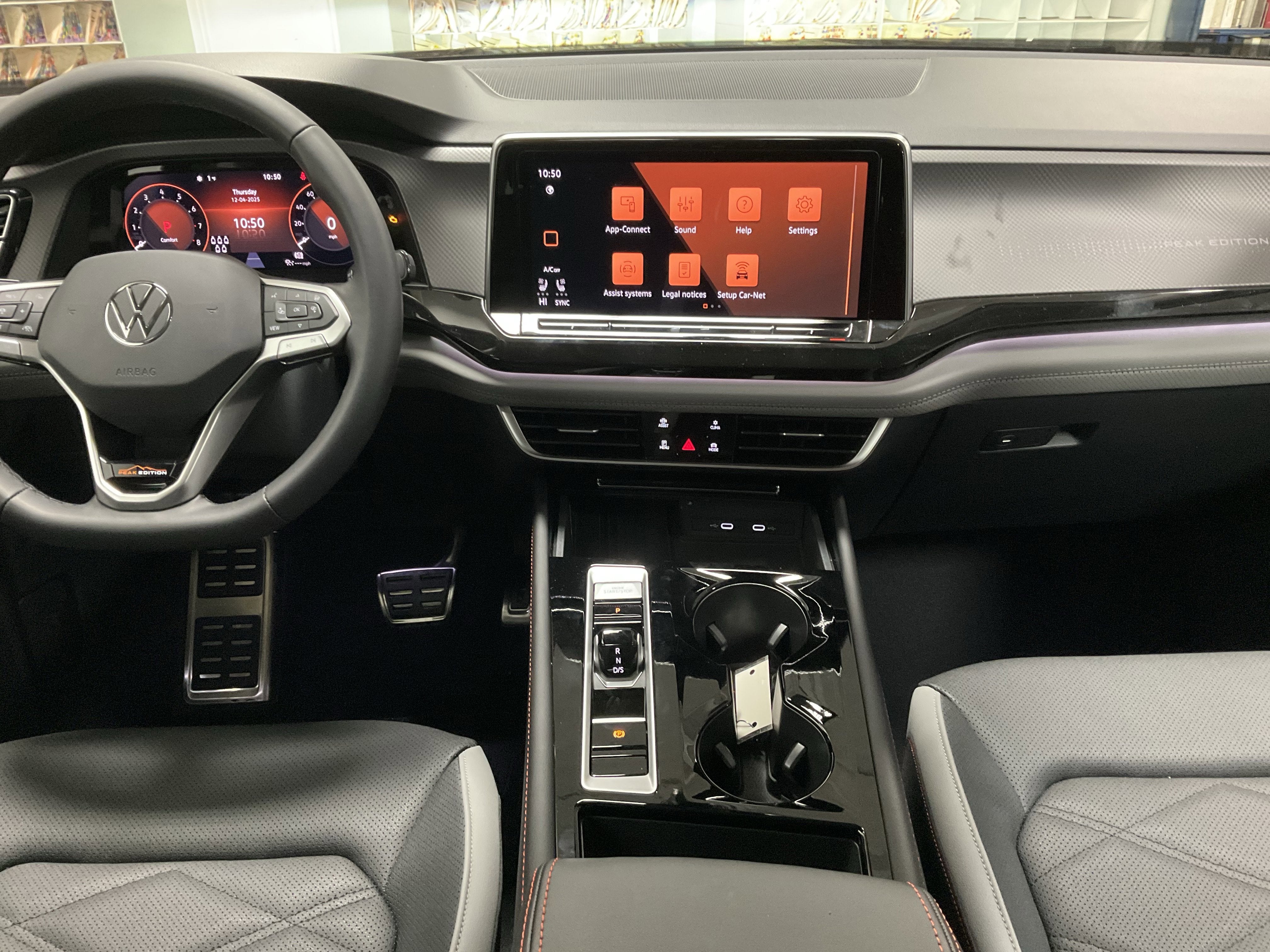 2026 Volkswagen Atlas 2.0T Peak Edition