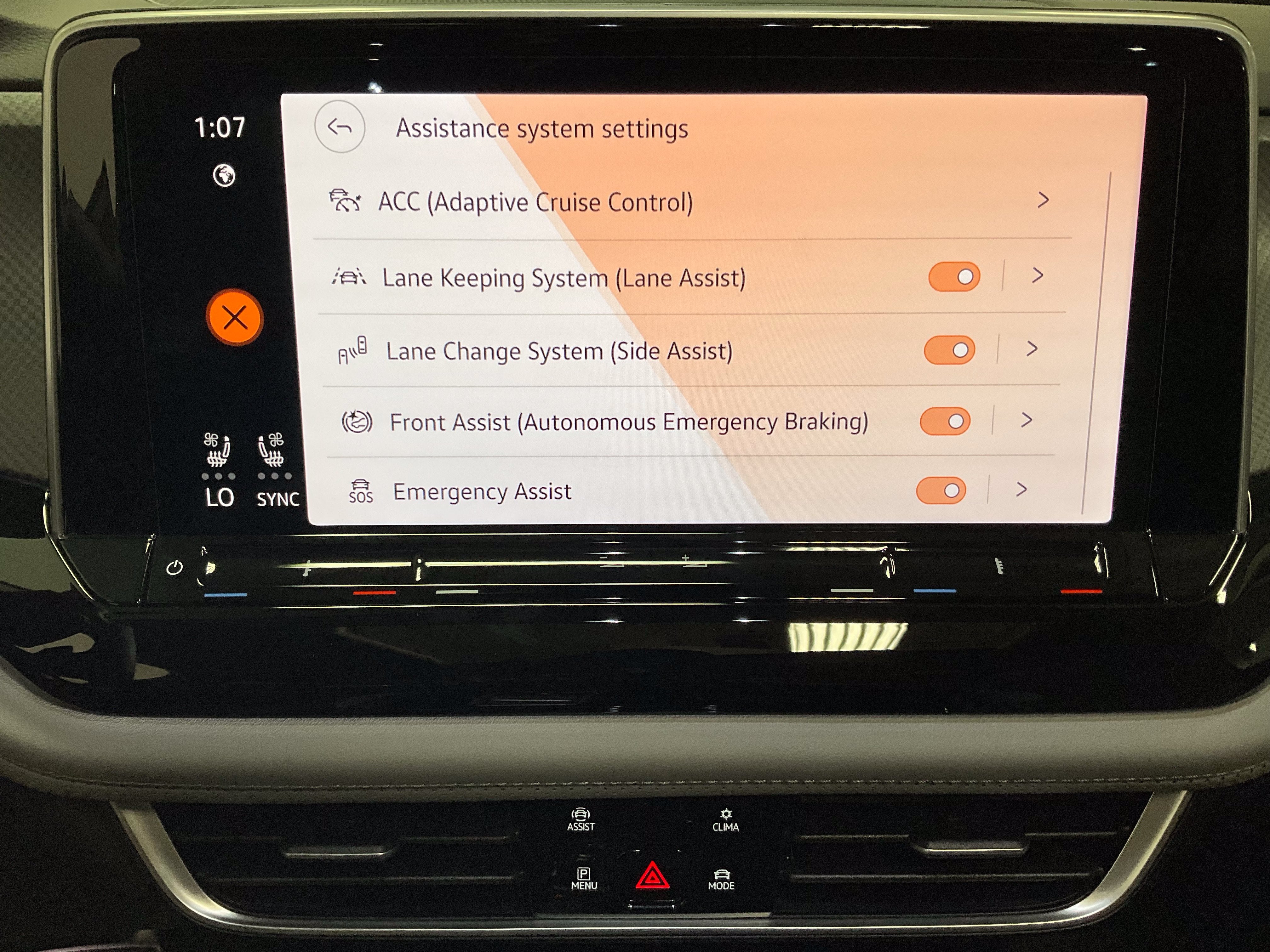 2026 Volkswagen Atlas 2.0T Peak Edition