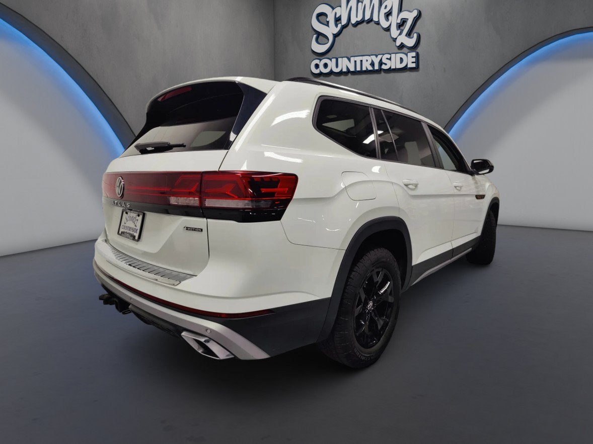 2024 Volkswagen Atlas Peak Edition SE AWD w/Sunroof