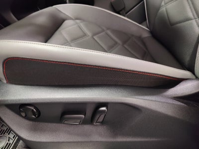 2024 Volkswagen Atlas Peak Edition SE AWD w/Sunroof