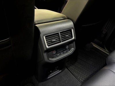 2025 Volkswagen Atlas Peak Edition AWD w/Sunroof