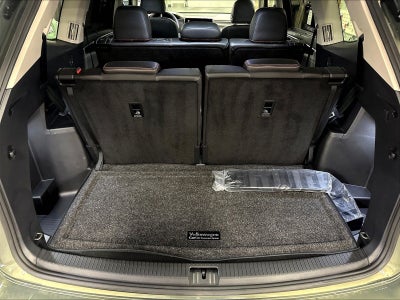 2025 Volkswagen Atlas Peak Edition AWD w/Sunroof