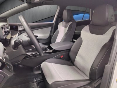 2025 Volkswagen ID.4 Pro