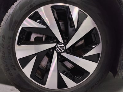 2025 Volkswagen ID.4 Pro
