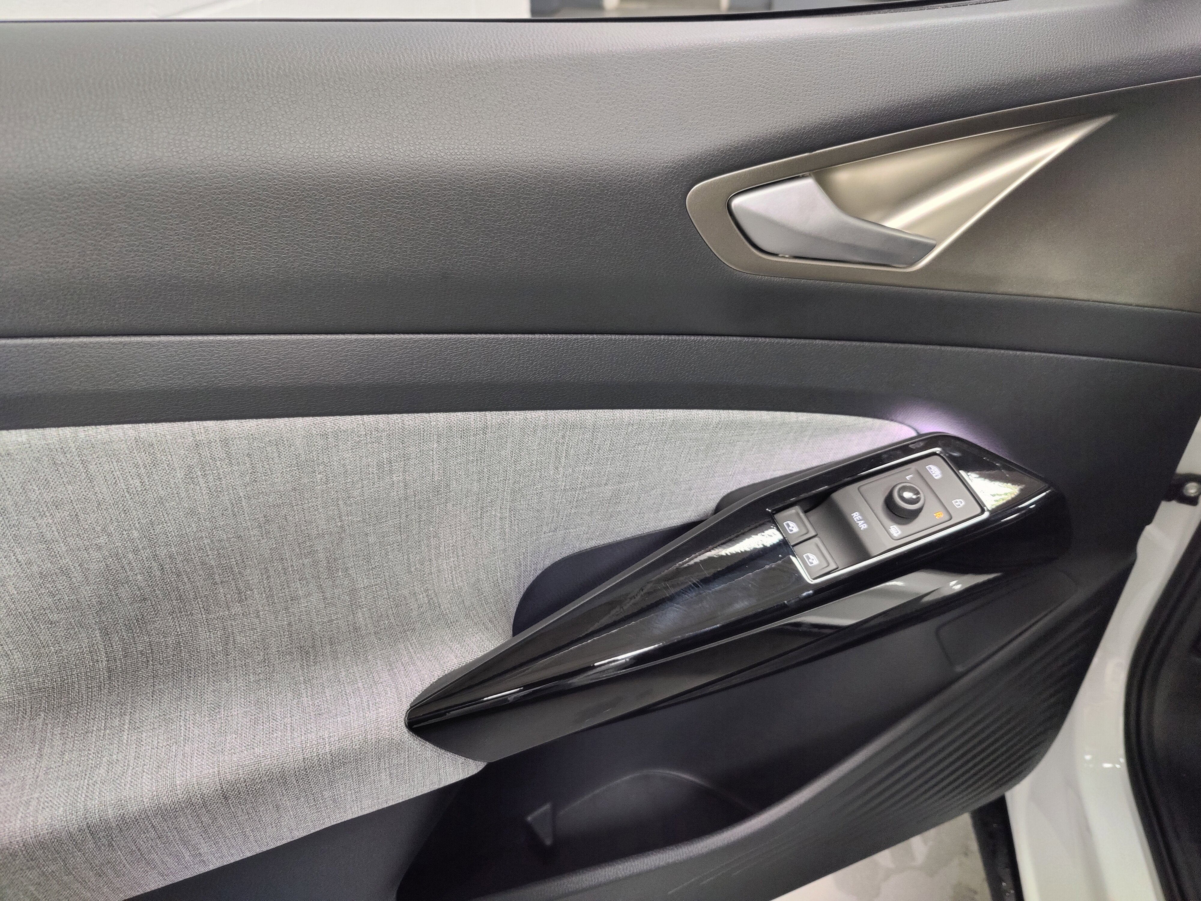 2025 Volkswagen ID.4 Pro 82kW Long Range