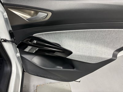 2025 Volkswagen ID.4 Pro