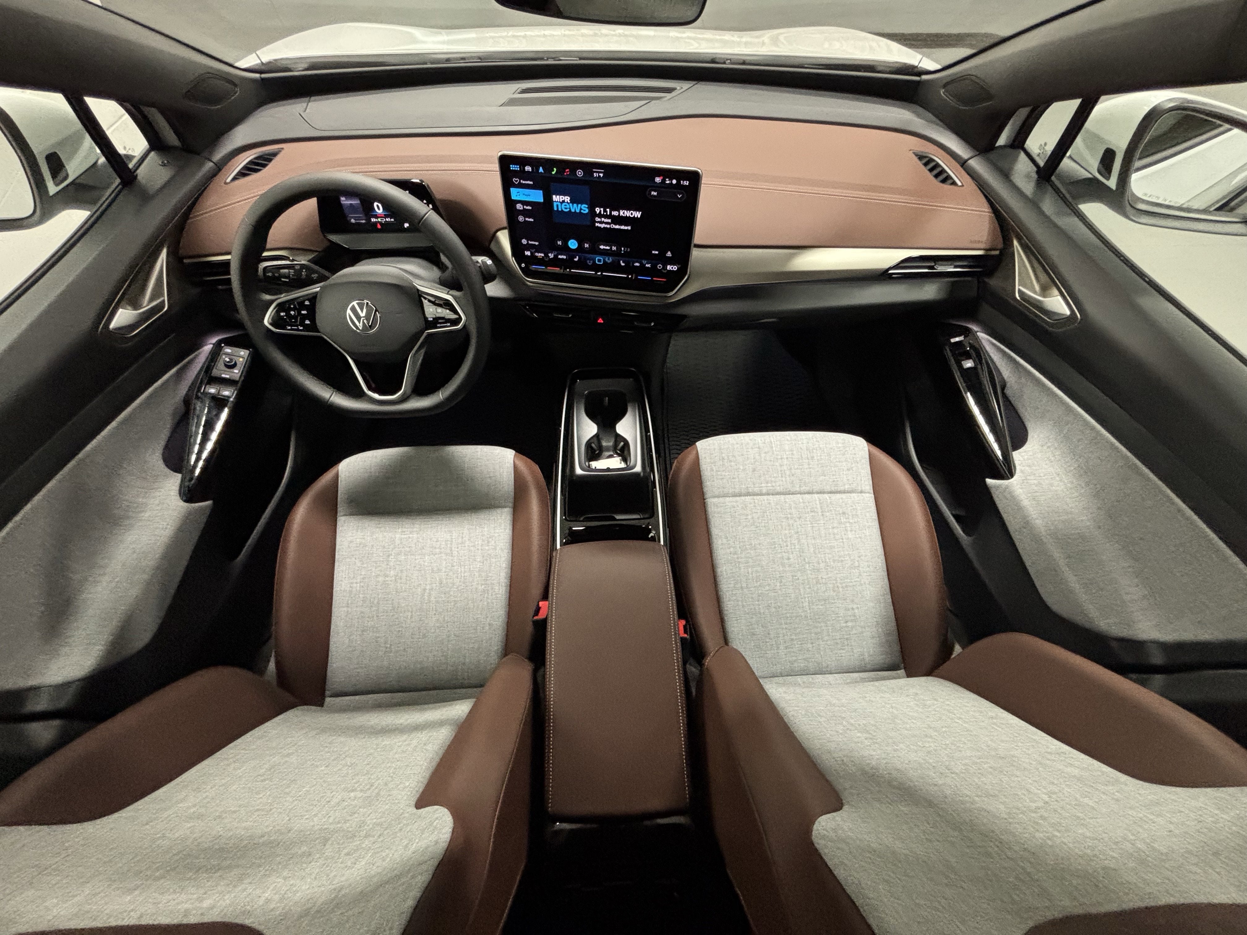 2025 Volkswagen ID.4 Pro