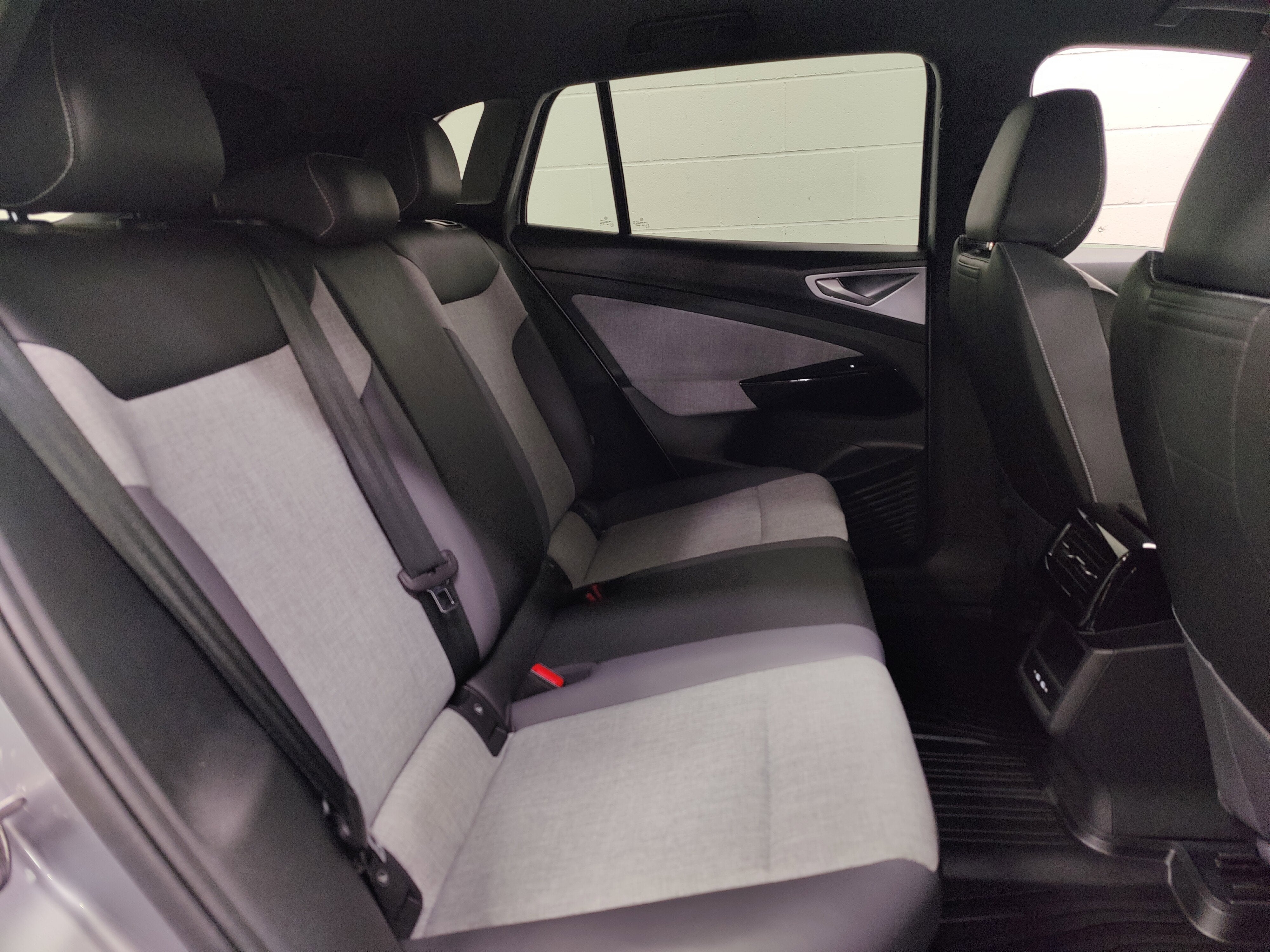 2023 Volkswagen ID.4 Pro AWD