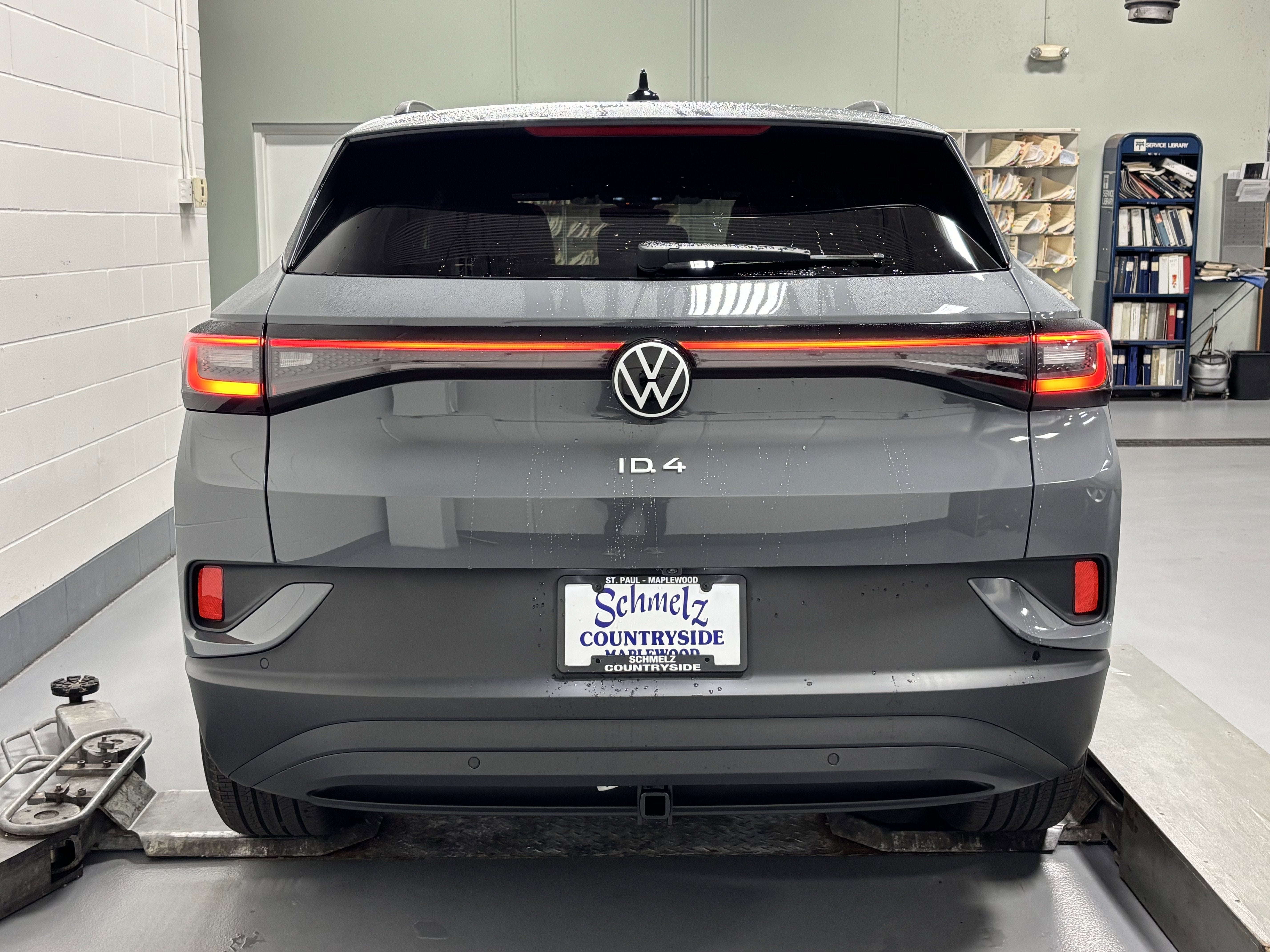 2025 Volkswagen ID.4 Pro