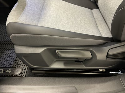 2025 Volkswagen ID.4 Pro