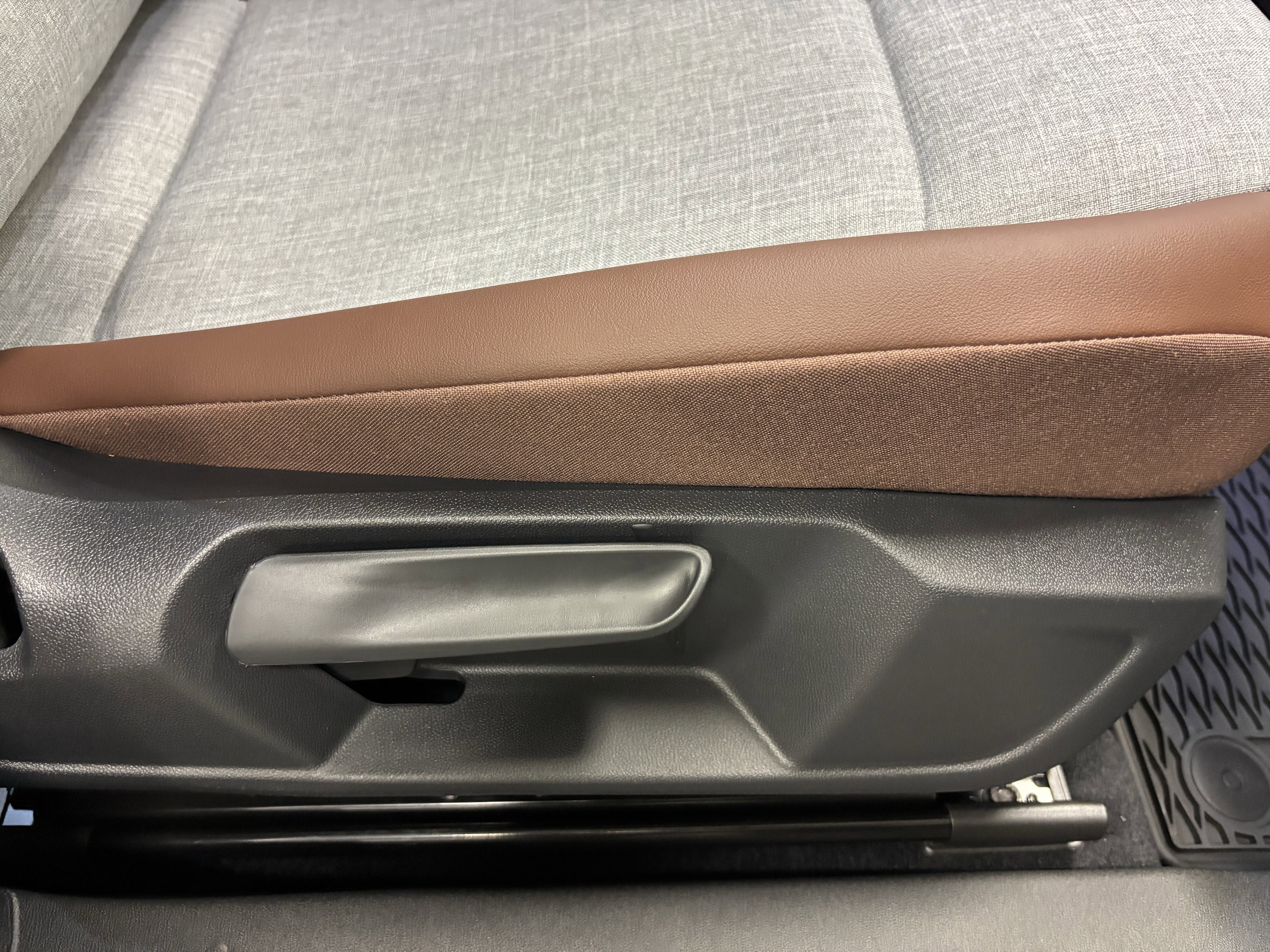 2025 Volkswagen ID.4 Pro