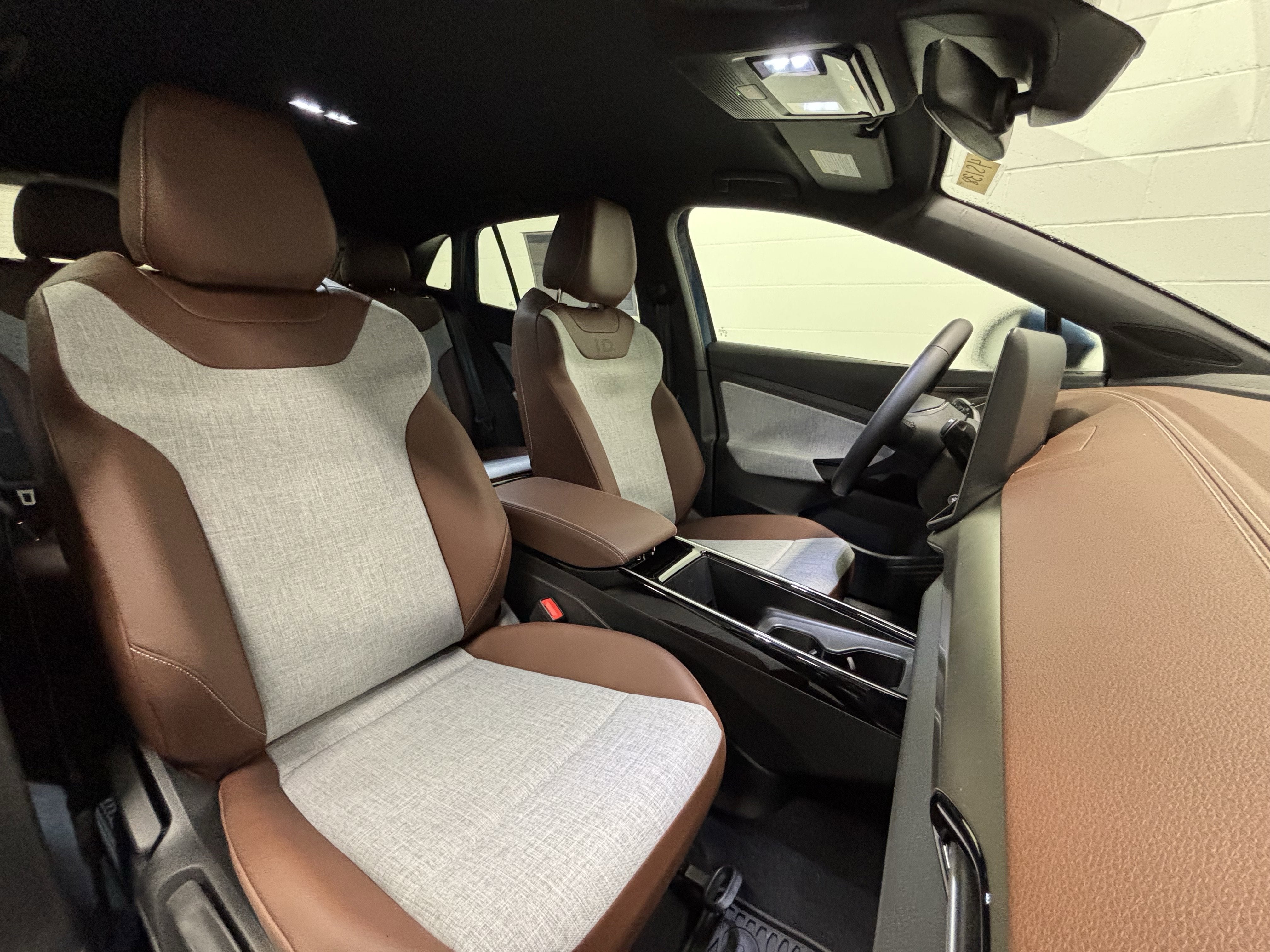 2025 Volkswagen ID.4 Pro