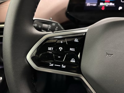 2025 Volkswagen ID.4 Pro