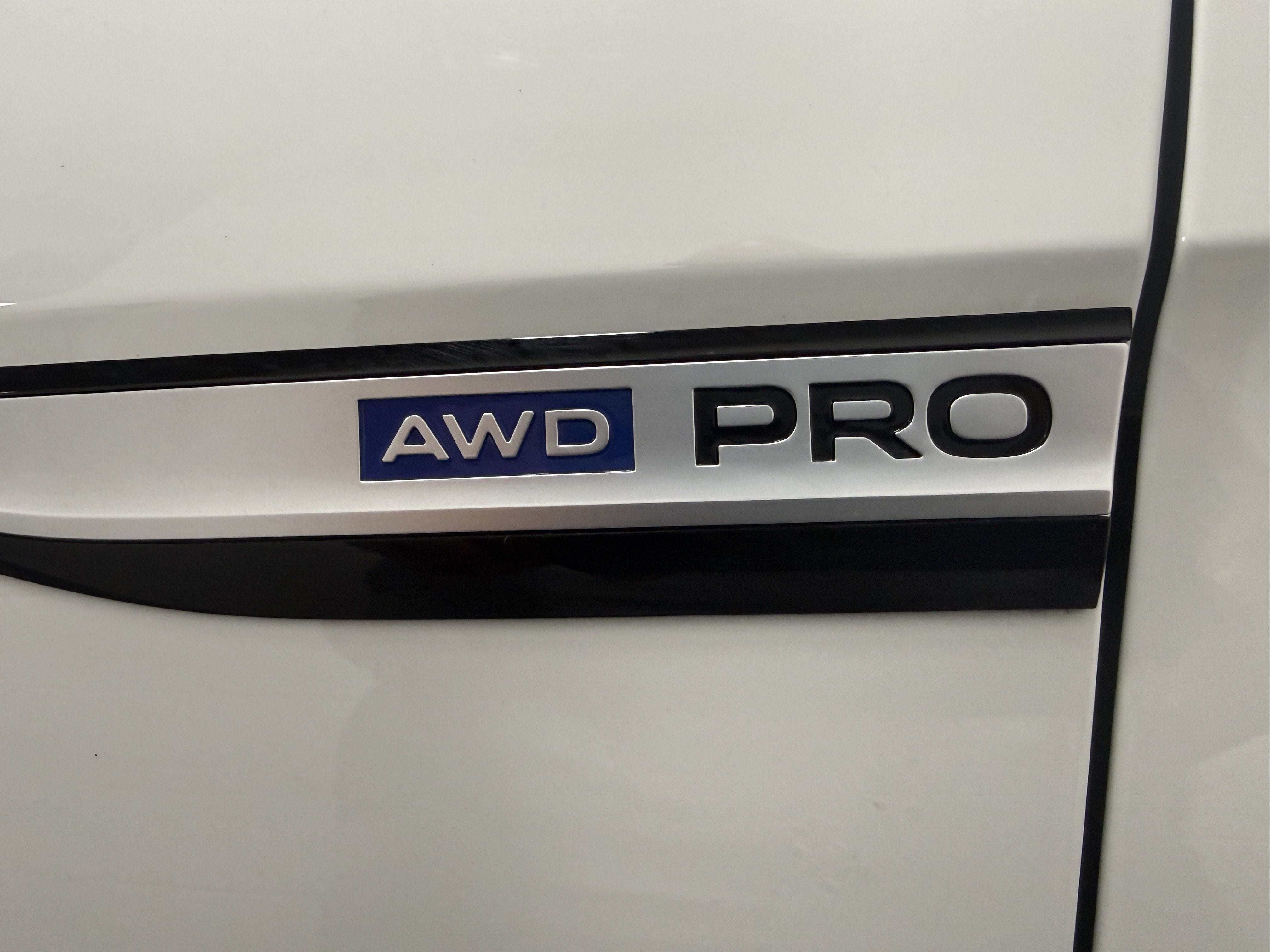 2025 Volkswagen ID.4 Pro AWD Long Range