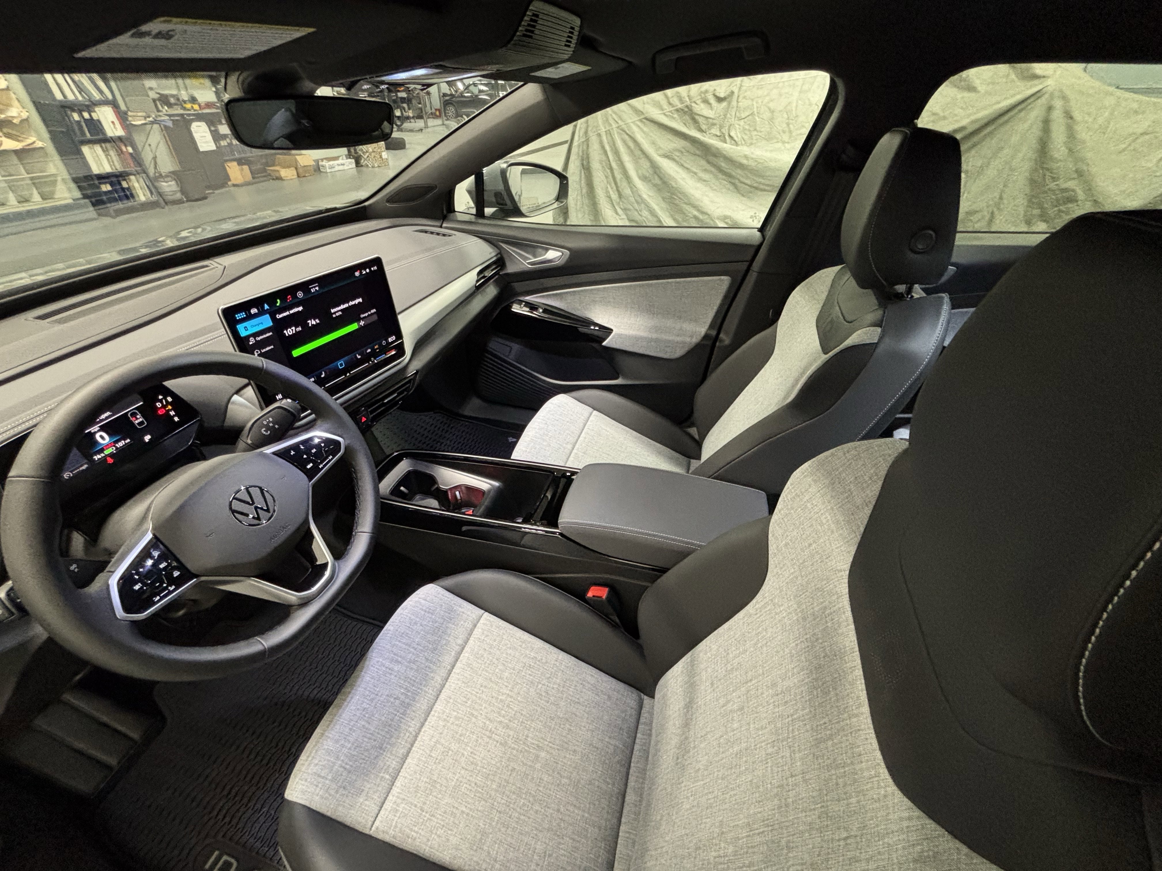 2025 Volkswagen ID.4 Pro