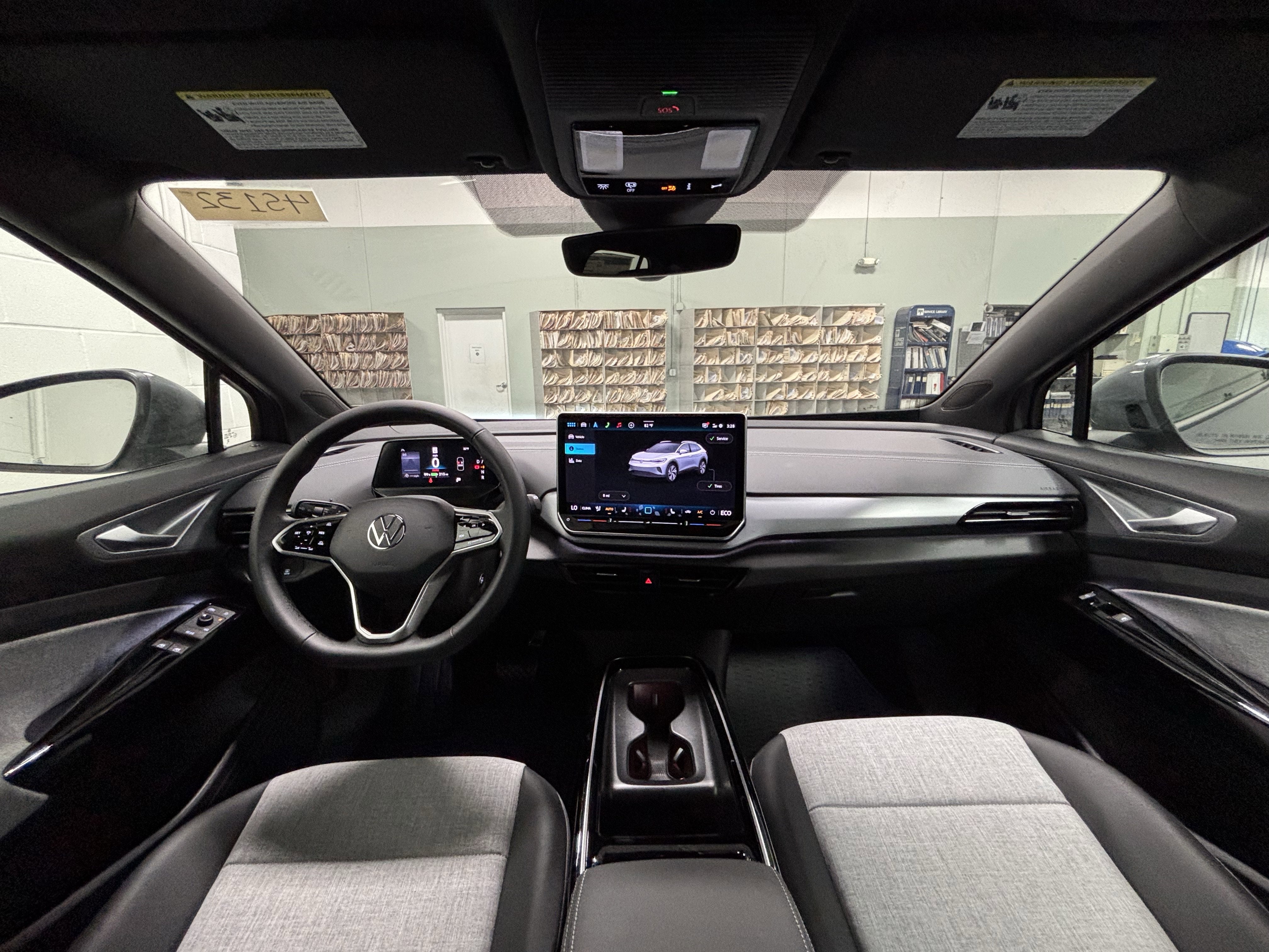 2025 Volkswagen ID.4 Pro