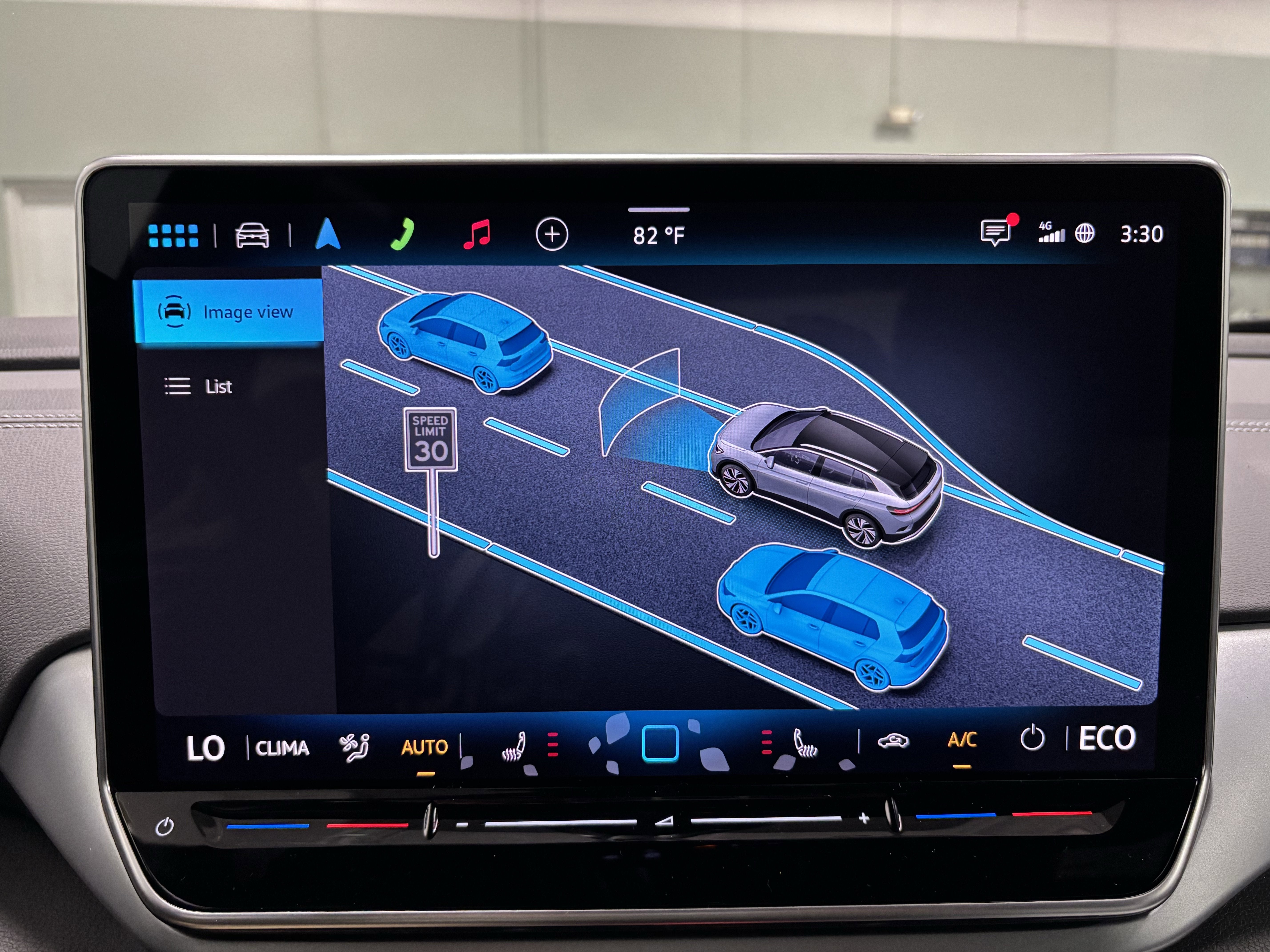 2025 Volkswagen ID.4 Pro