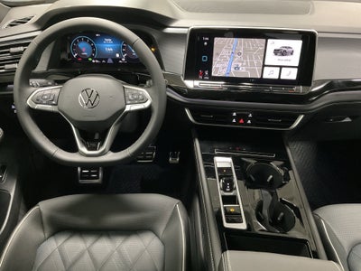 2026 Volkswagen Atlas Cross Sport 2.0T SEL Premium R-Line