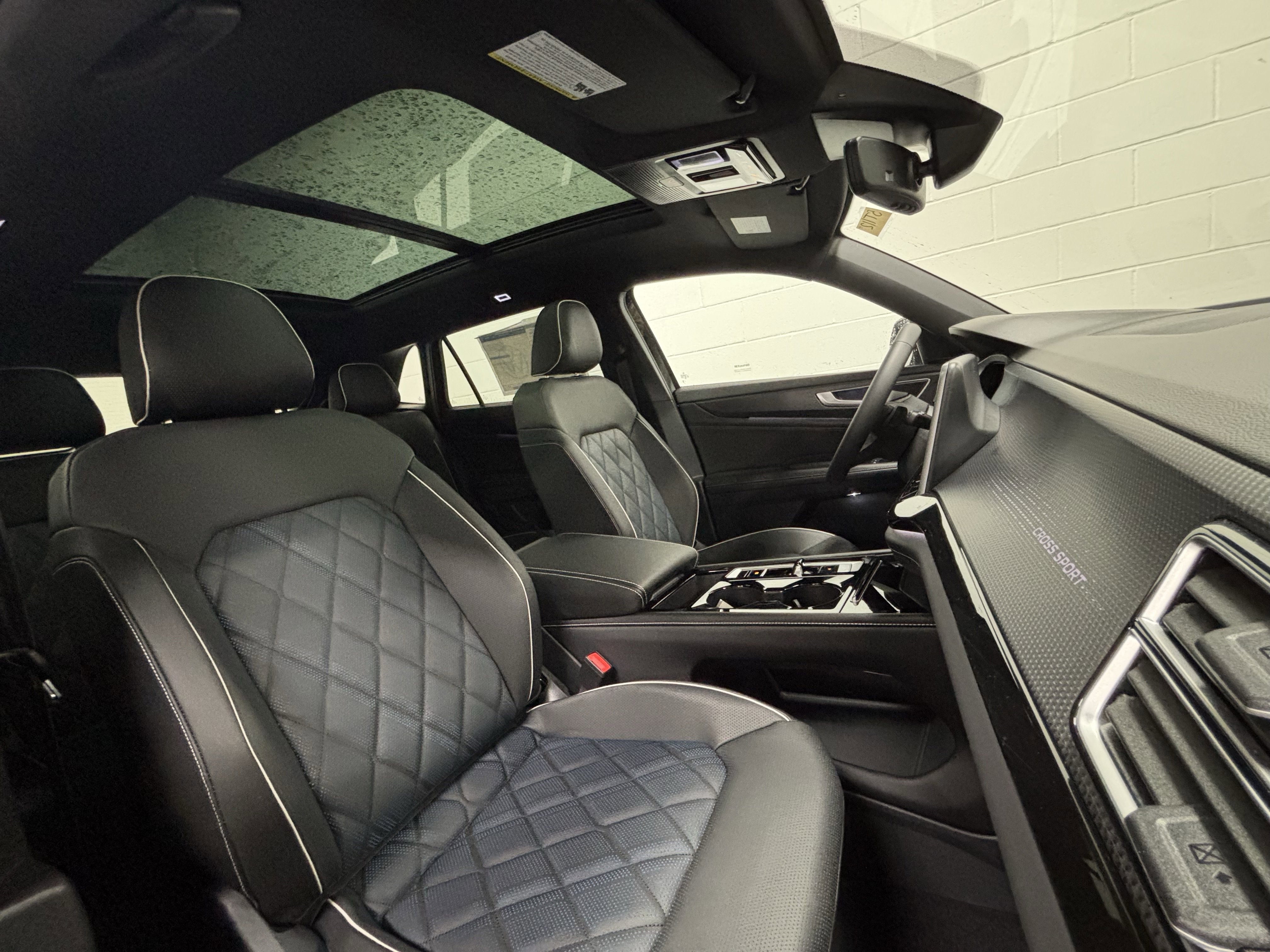 2026 Volkswagen Atlas Cross Sport 2.0T SEL Premium R-Line