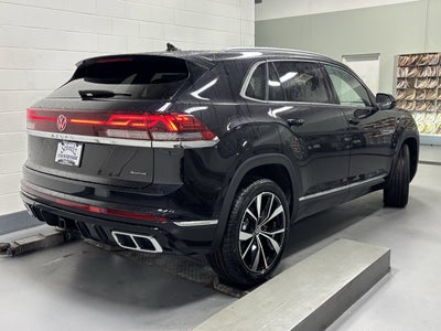 2026 Volkswagen Atlas Cross Sport 2.0T SEL Premium R-Line