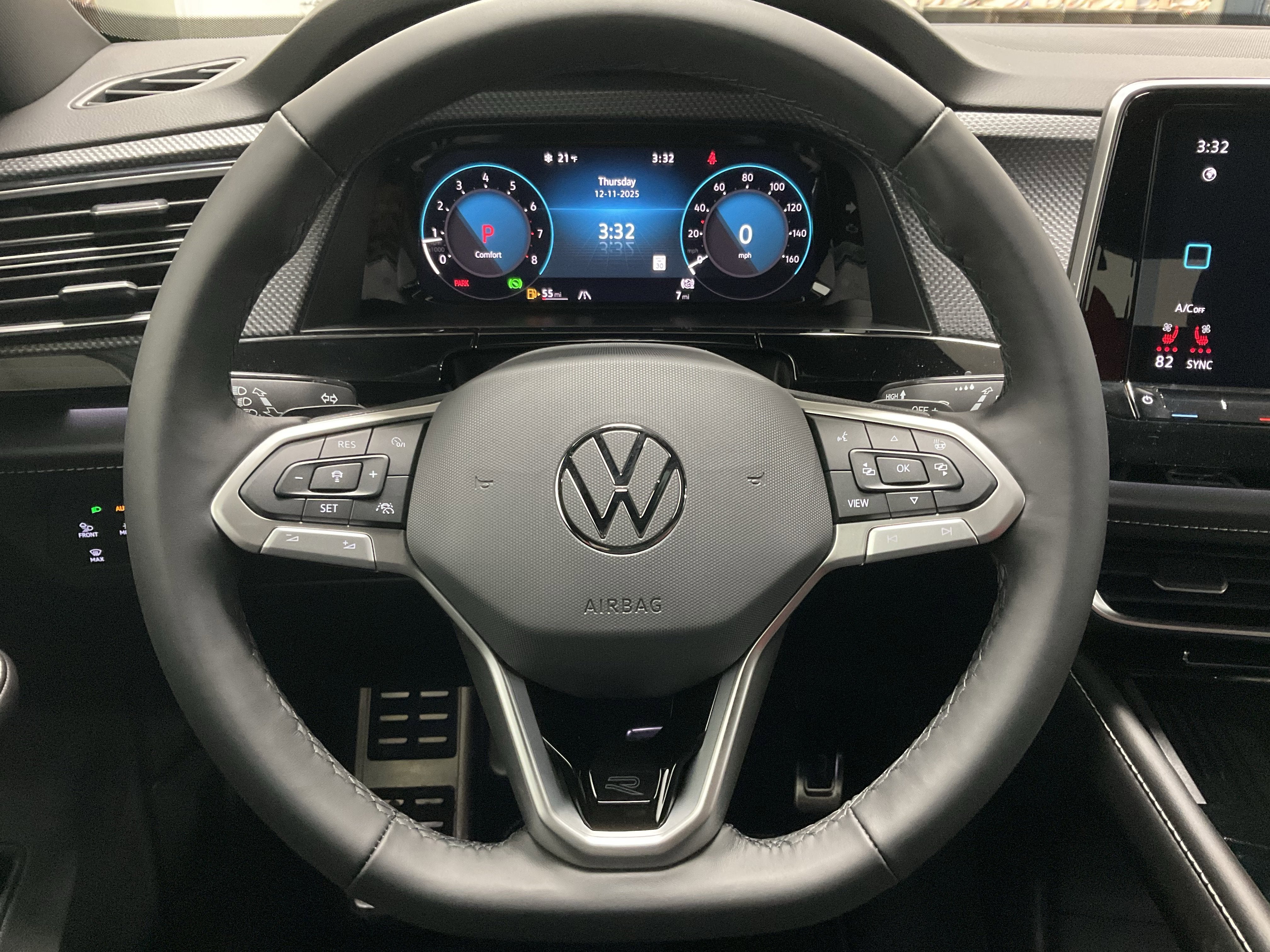 2026 Volkswagen Atlas Cross Sport 2.0T SEL Premium R-Line