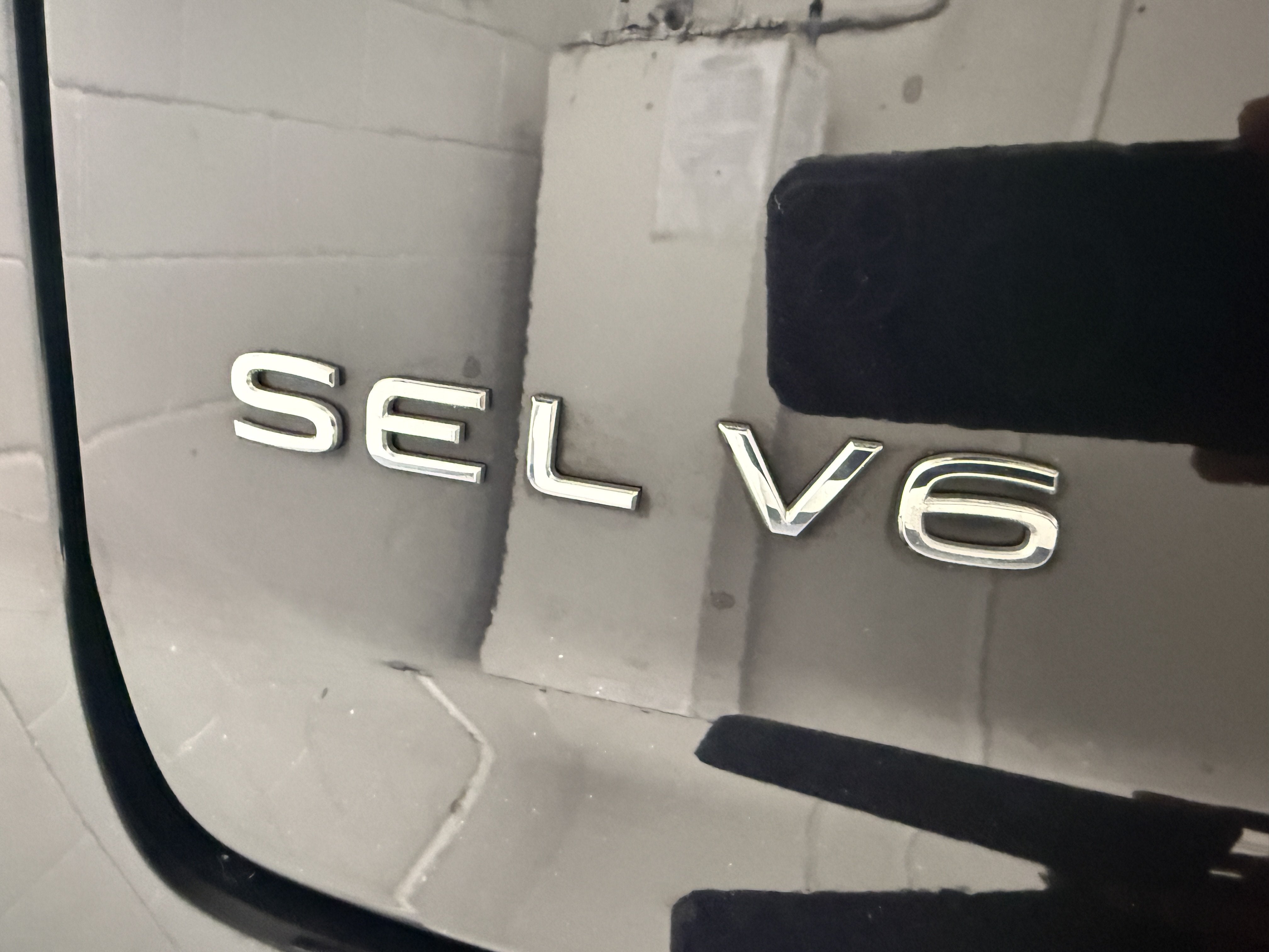 2023 Volkswagen Atlas Cross Sport V6 AWD SEL Premium R-Line