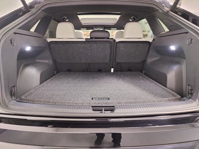 2025 Volkswagen Atlas Cross Sport SEL Premium R-Line w/Sunroof/Nav