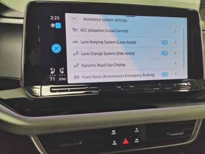 2025 Volkswagen Atlas Cross Sport SEL Premium R-Line w/Sunroof/Nav