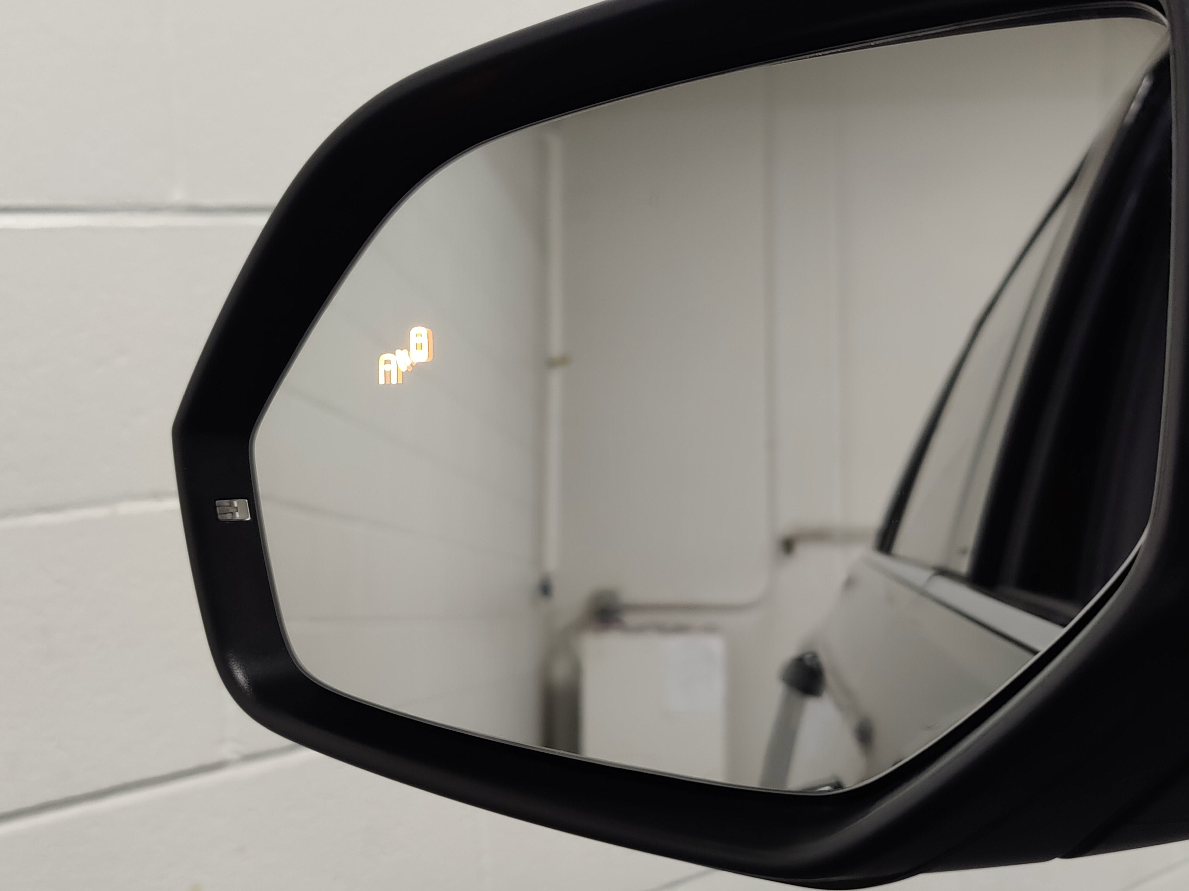 2025 Volkswagen Atlas Cross Sport SEL Premium R-Line w/Sunroof/Nav