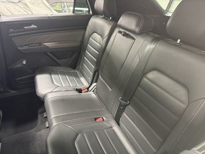 2023 Volkswagen Atlas Cross Sport V6 SEL Premium R-Line AWD w/Sunroof & Nav