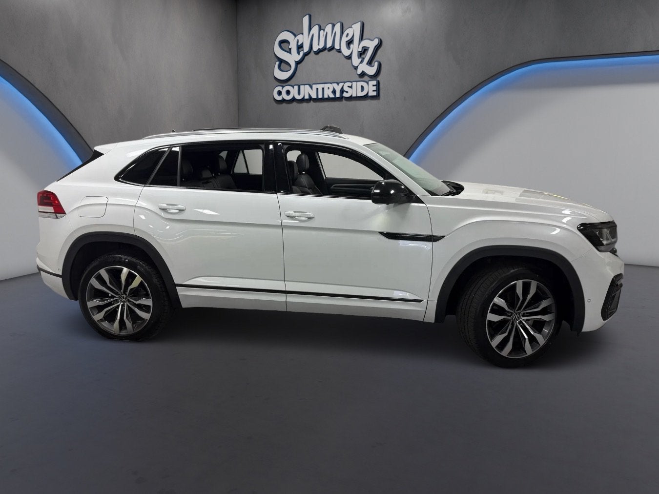 2023 Volkswagen Atlas Cross Sport V6 SEL Premium R-Line AWD w/Sunroof & Nav