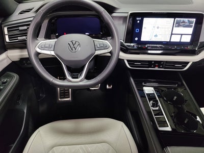 2025 Volkswagen Atlas Cross Sport SEL Premium R-Line w/Sunroof/Nav
