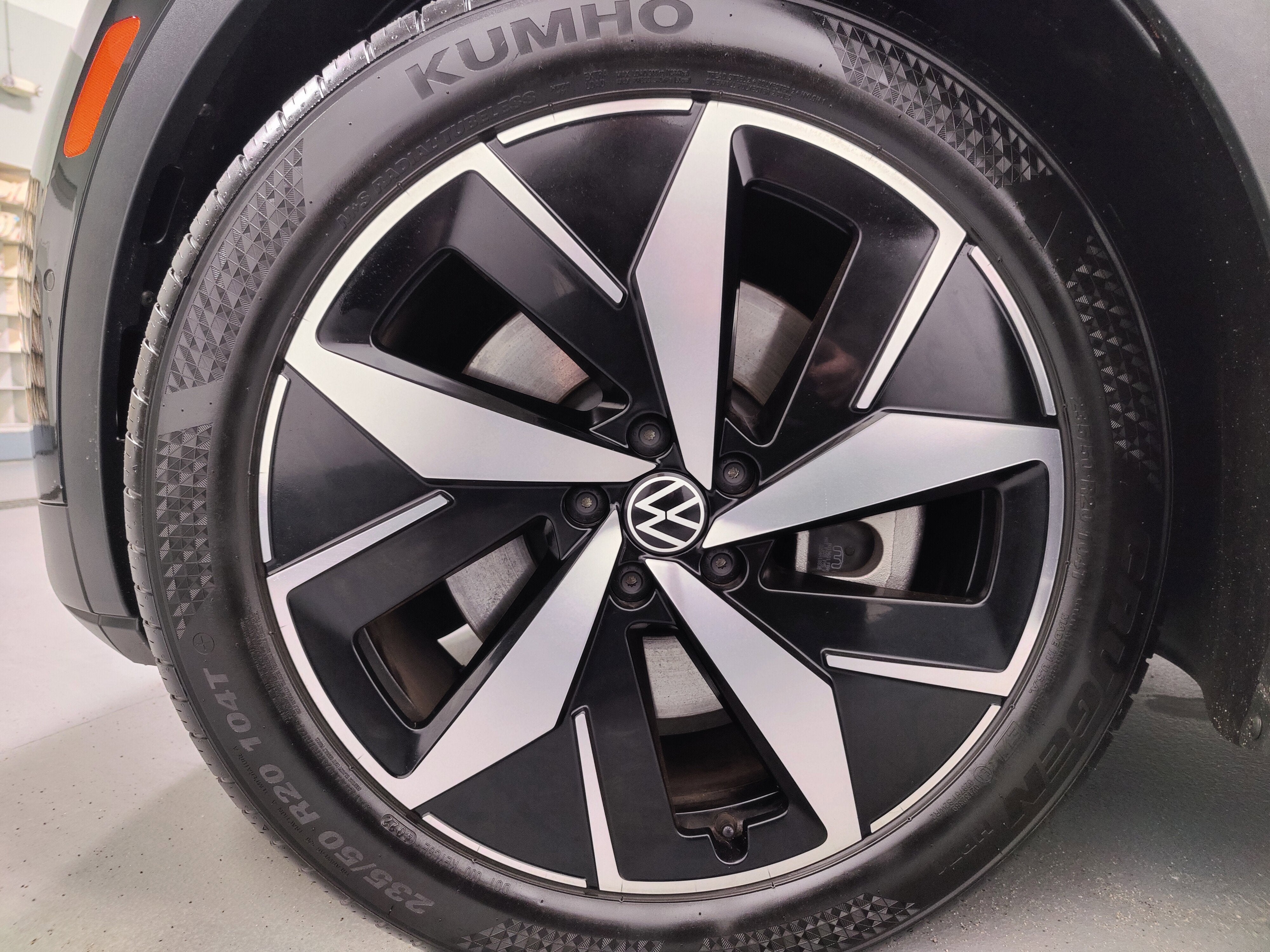 2023 Volkswagen ID.4 Pro S 82kW Long Range w/Glass Roof