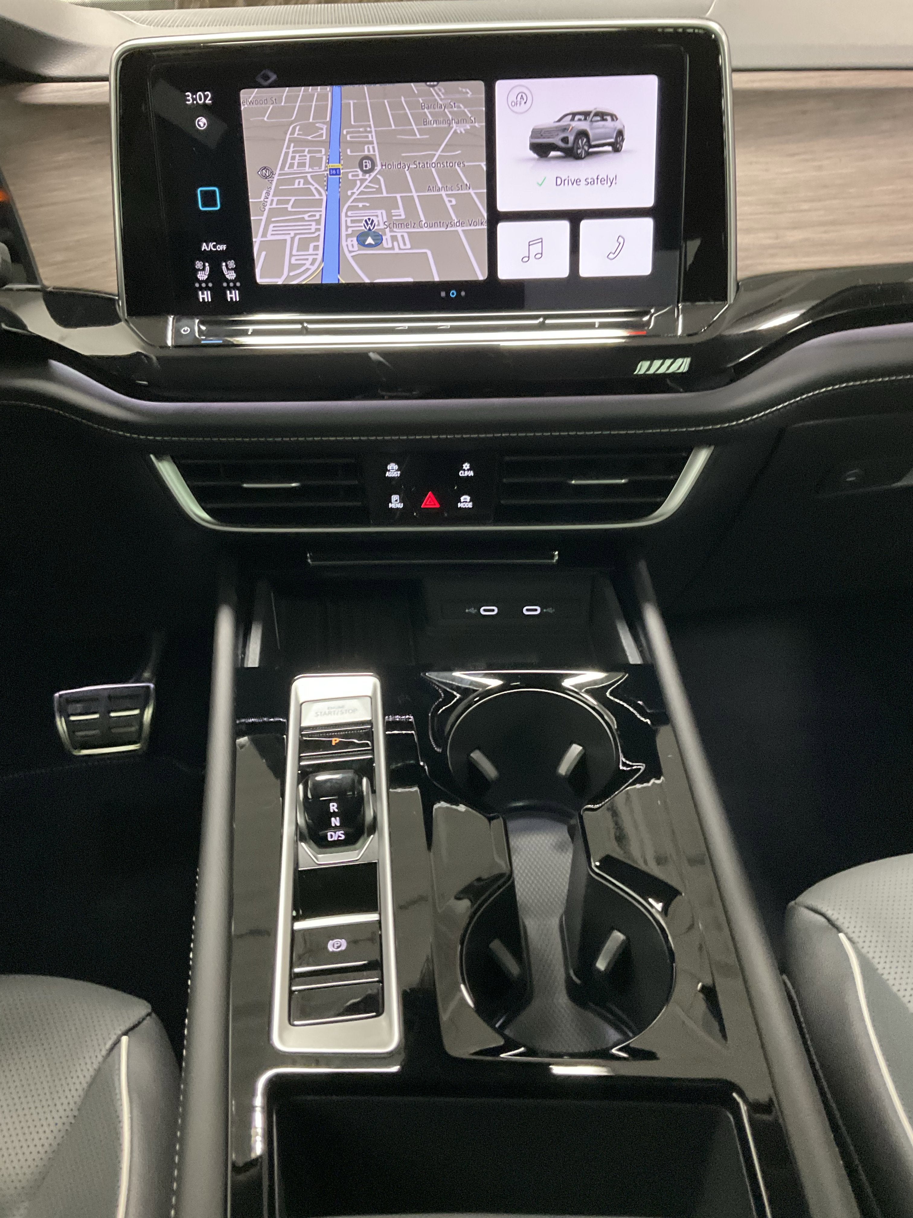 2026 Volkswagen Atlas 2.0T SEL Premium R-Line