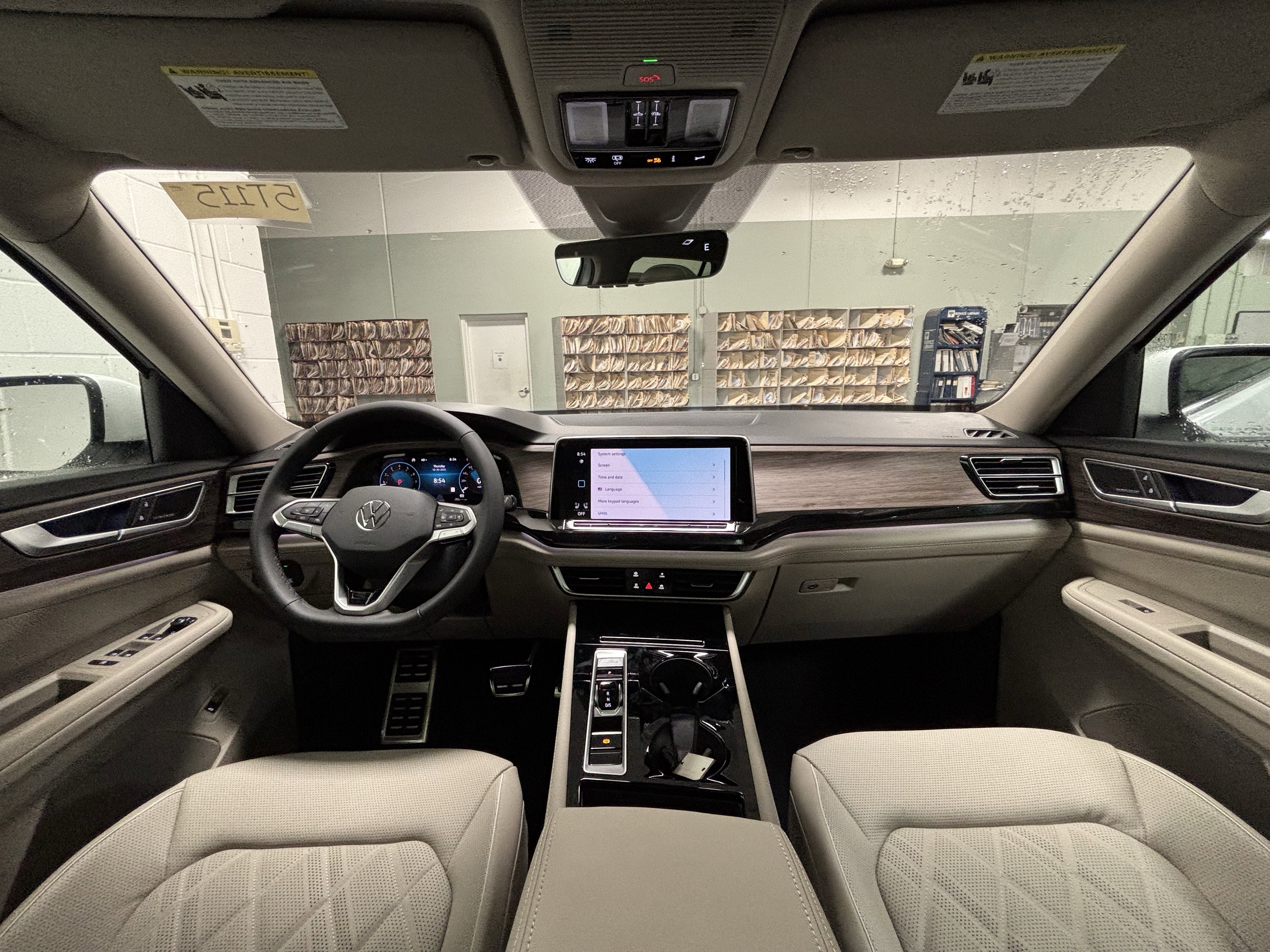 2026 Volkswagen Atlas 2.0T SEL Premium R-Line