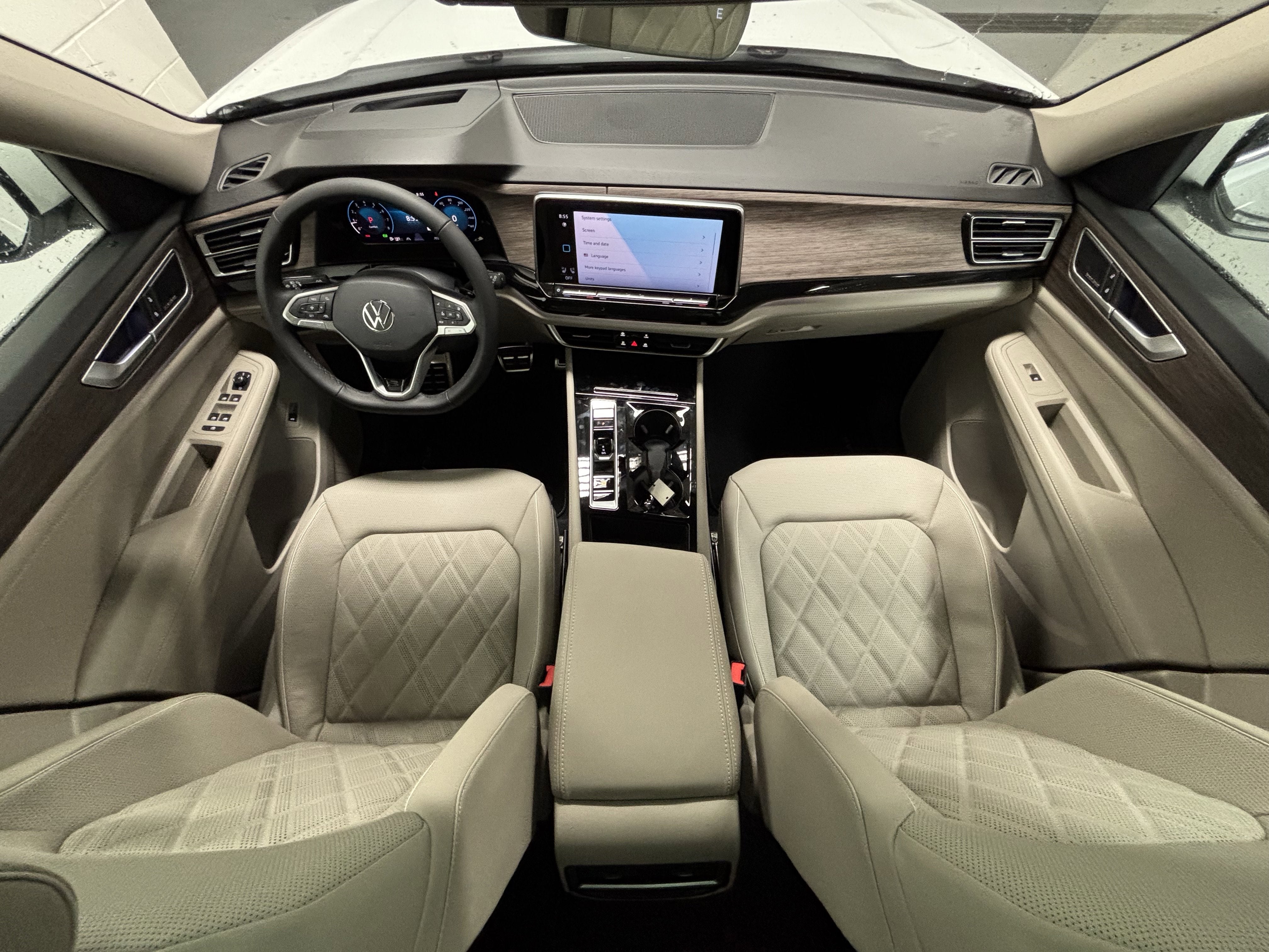 2026 Volkswagen Atlas 2.0T SEL Premium R-Line