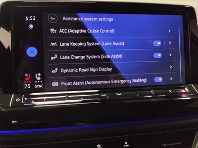 2025 Volkswagen Atlas SEL Premium R-Line AWD w/Sunroof & Nav