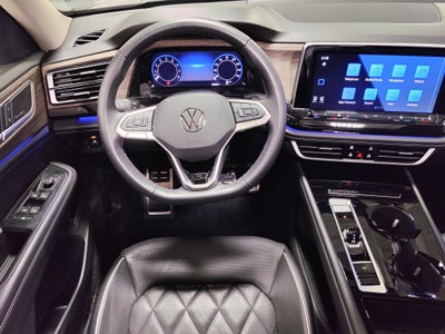 2025 Volkswagen Atlas SEL Premium R-Line AWD w/Sunroof & Nav