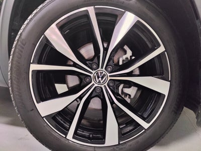 2025 Volkswagen Atlas SEL Premium R-Line AWD w/Sunroof & Nav
