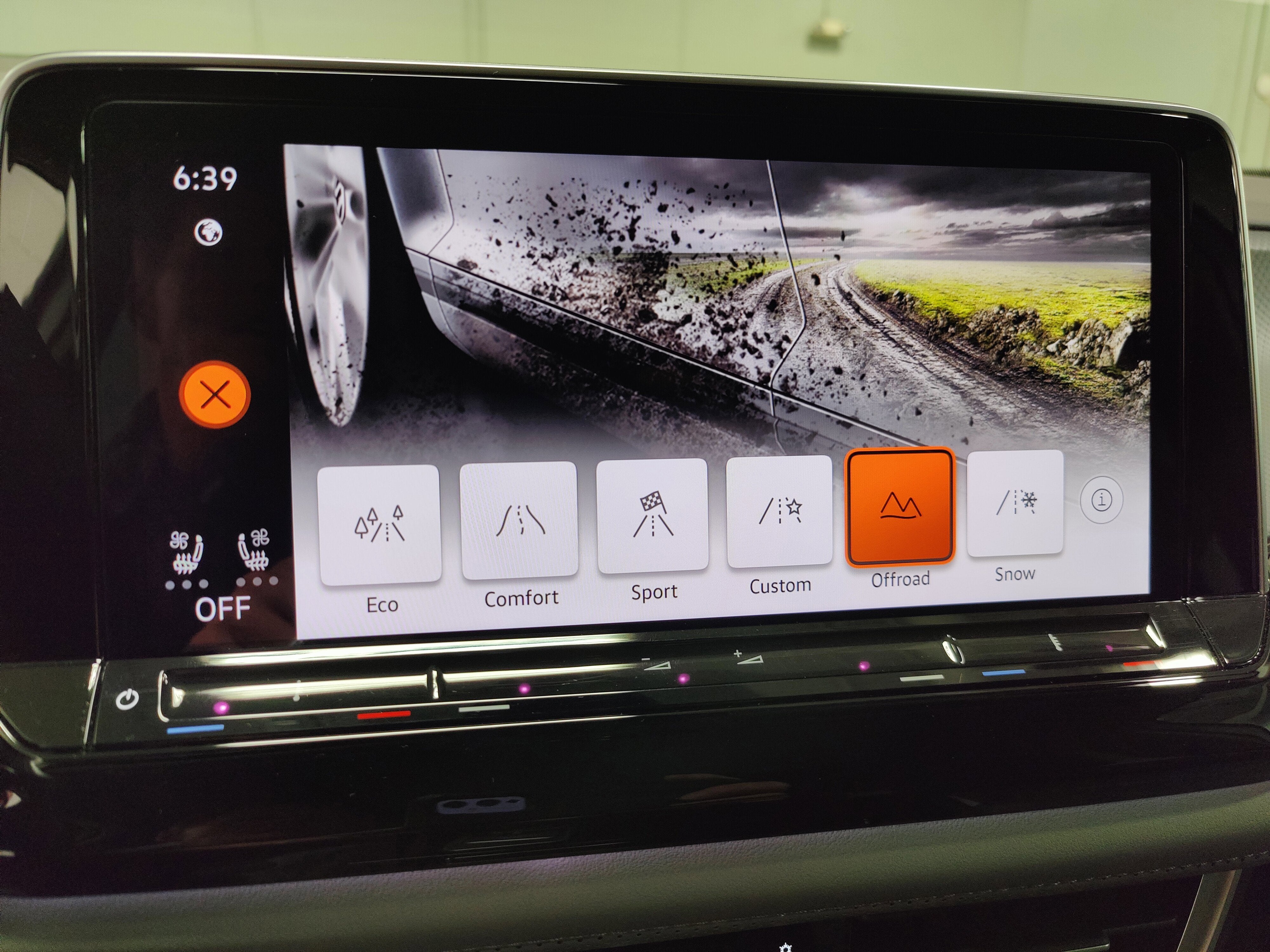 2024 Volkswagen Atlas AWD Peak Edition SEL w/Sunroof/Nav