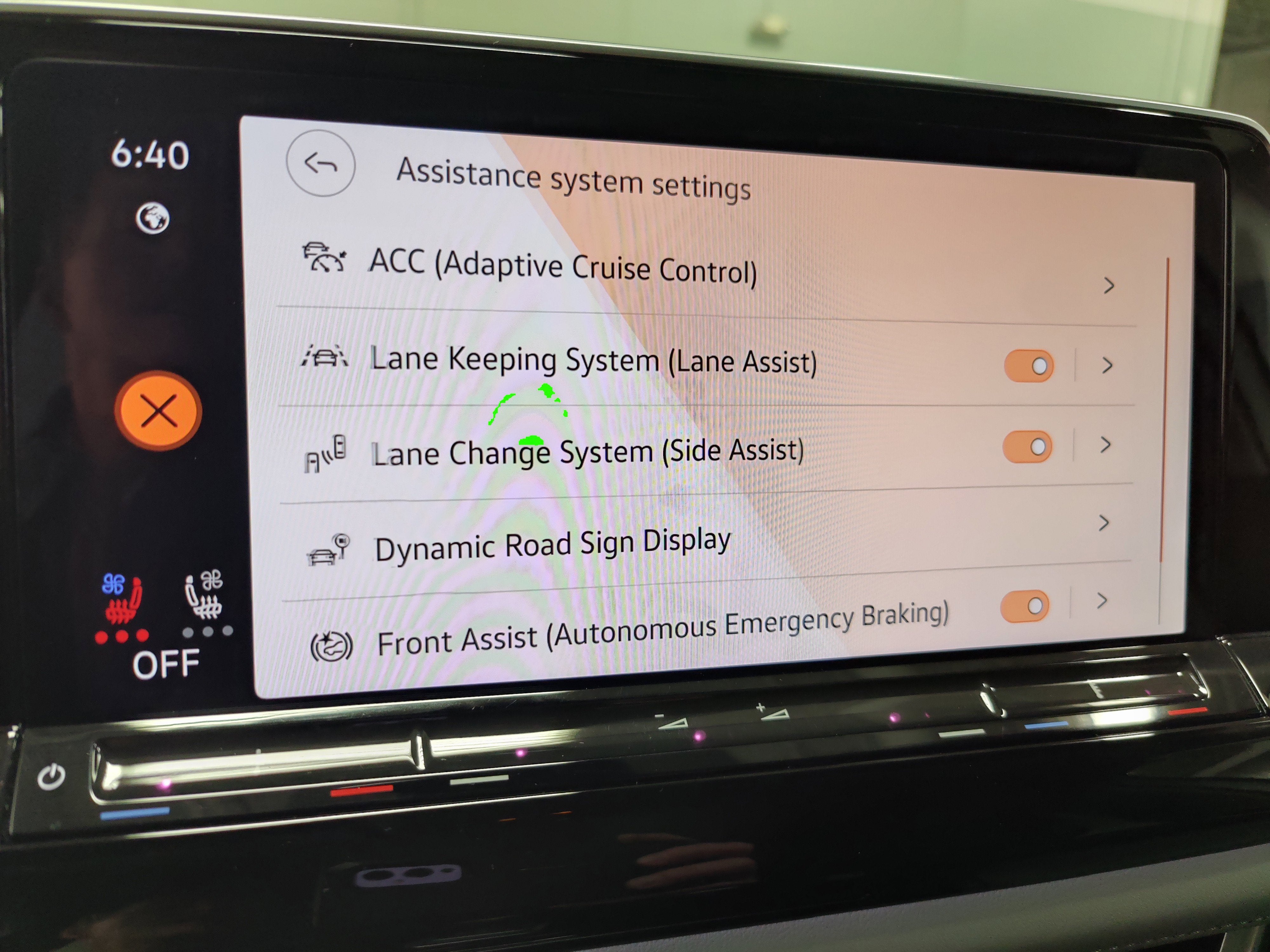 2024 Volkswagen Atlas AWD Peak Edition SEL w/Sunroof/Nav