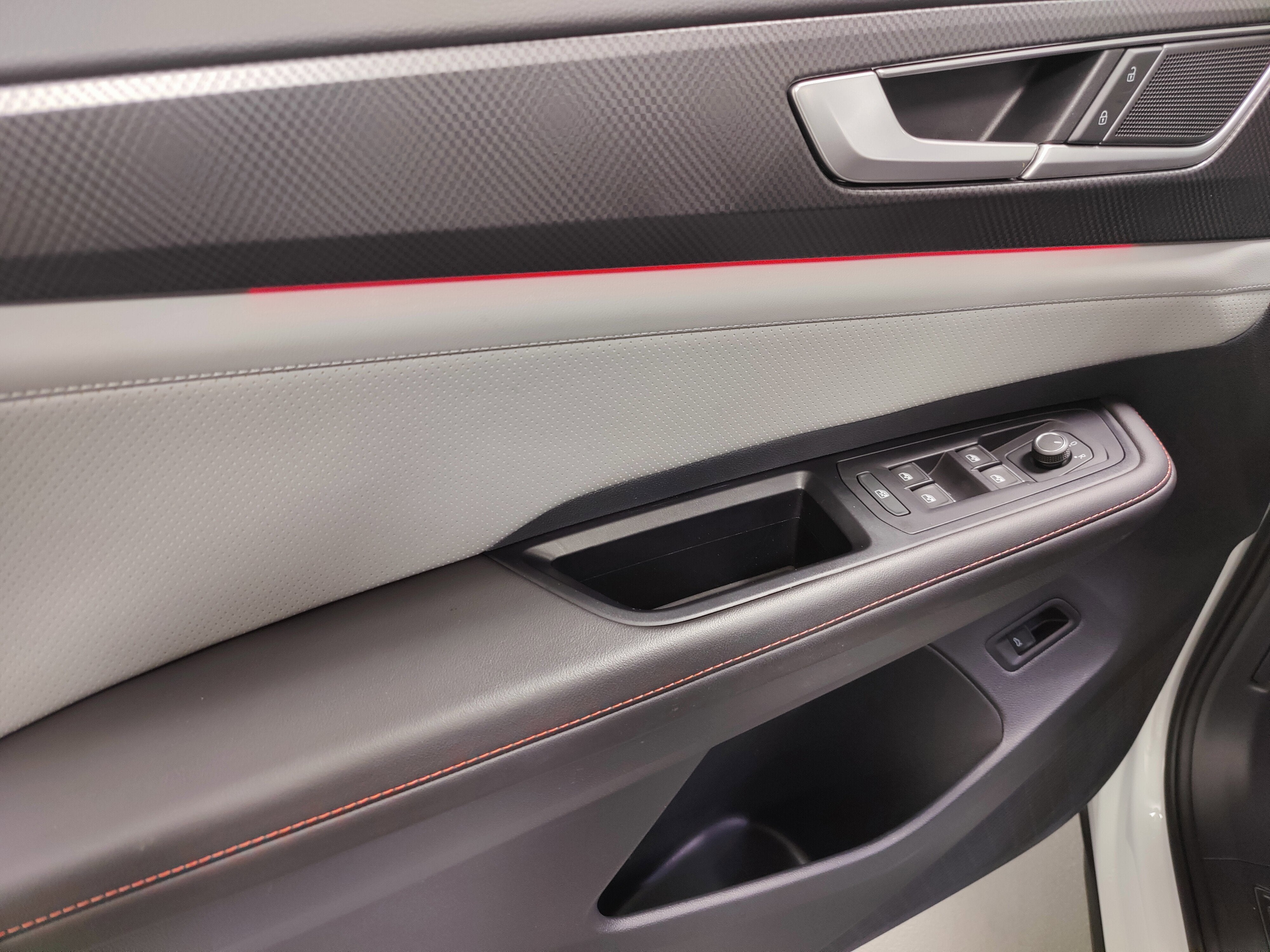 2024 Volkswagen Atlas AWD Peak Edition SEL w/Sunroof/Nav