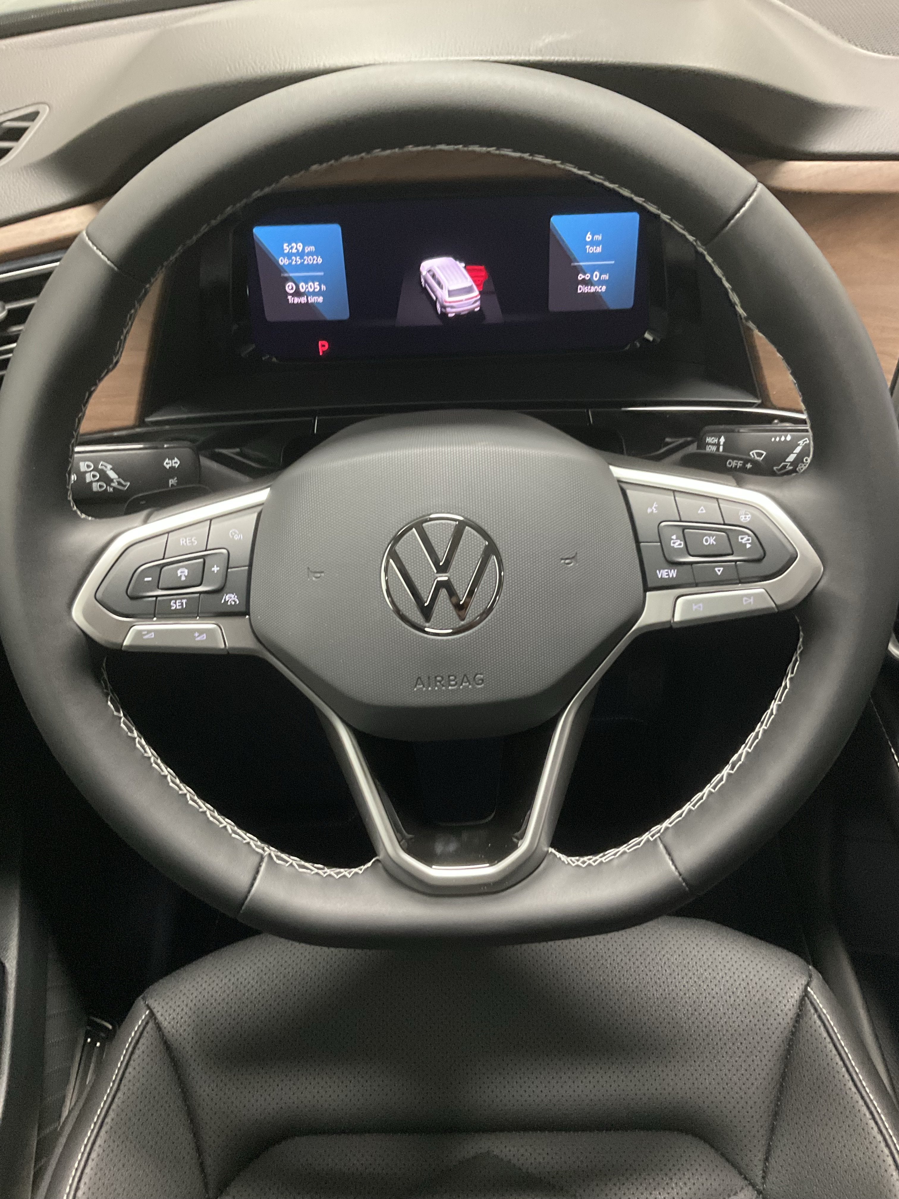2026 Volkswagen Atlas 2.0T SE w/Technology