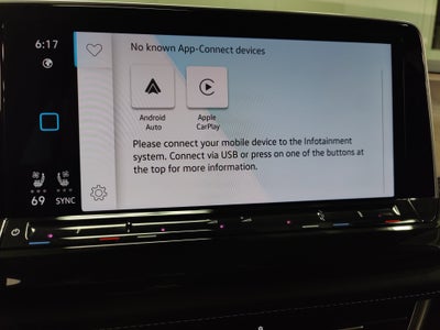 2025 Volkswagen Atlas SE AWD w/Technology