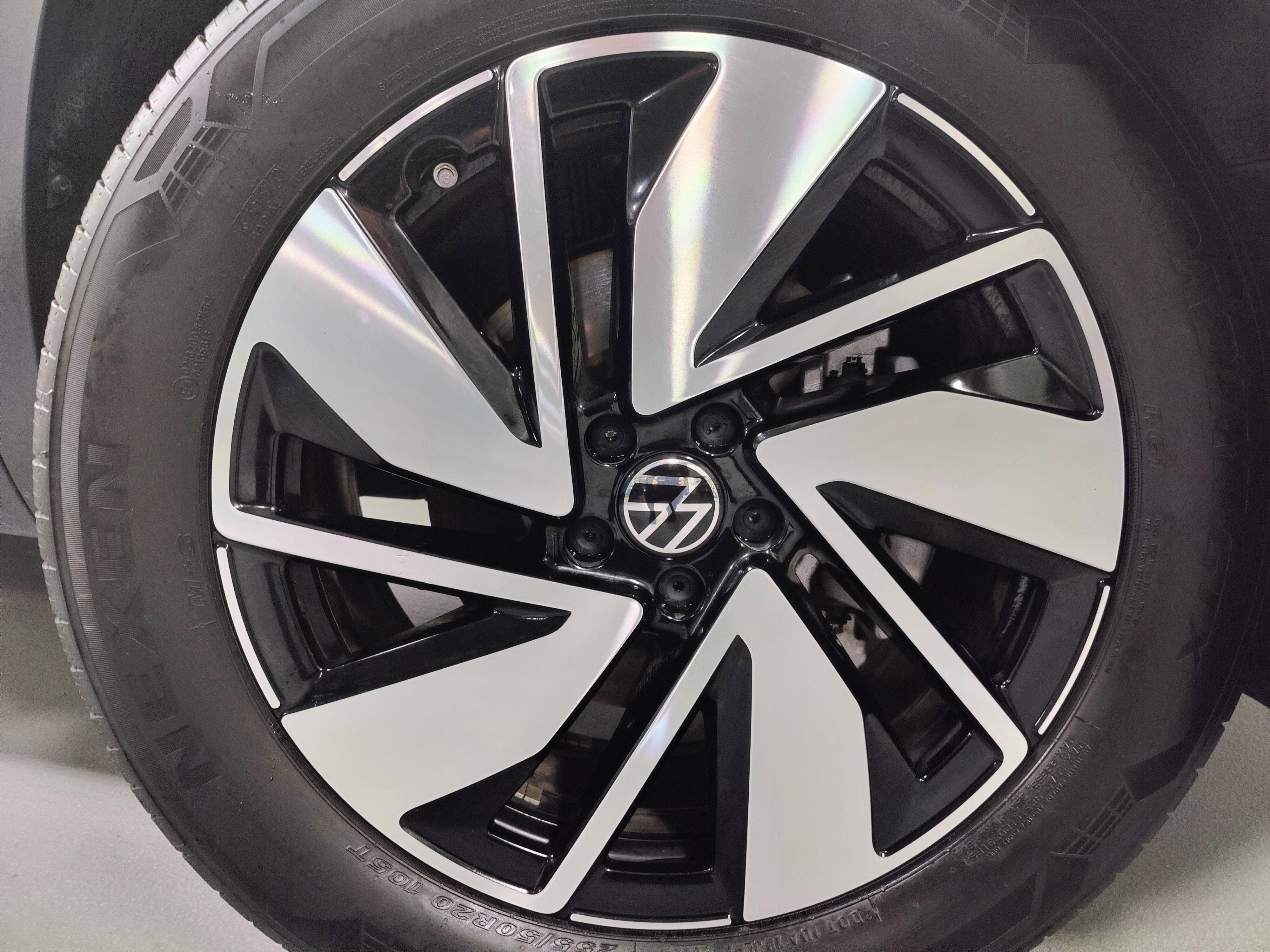 2025 Volkswagen Atlas SE AWD w/Technology