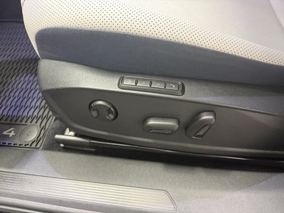 2025 Volkswagen ID.4 Pro S Plus AWD Black Edition