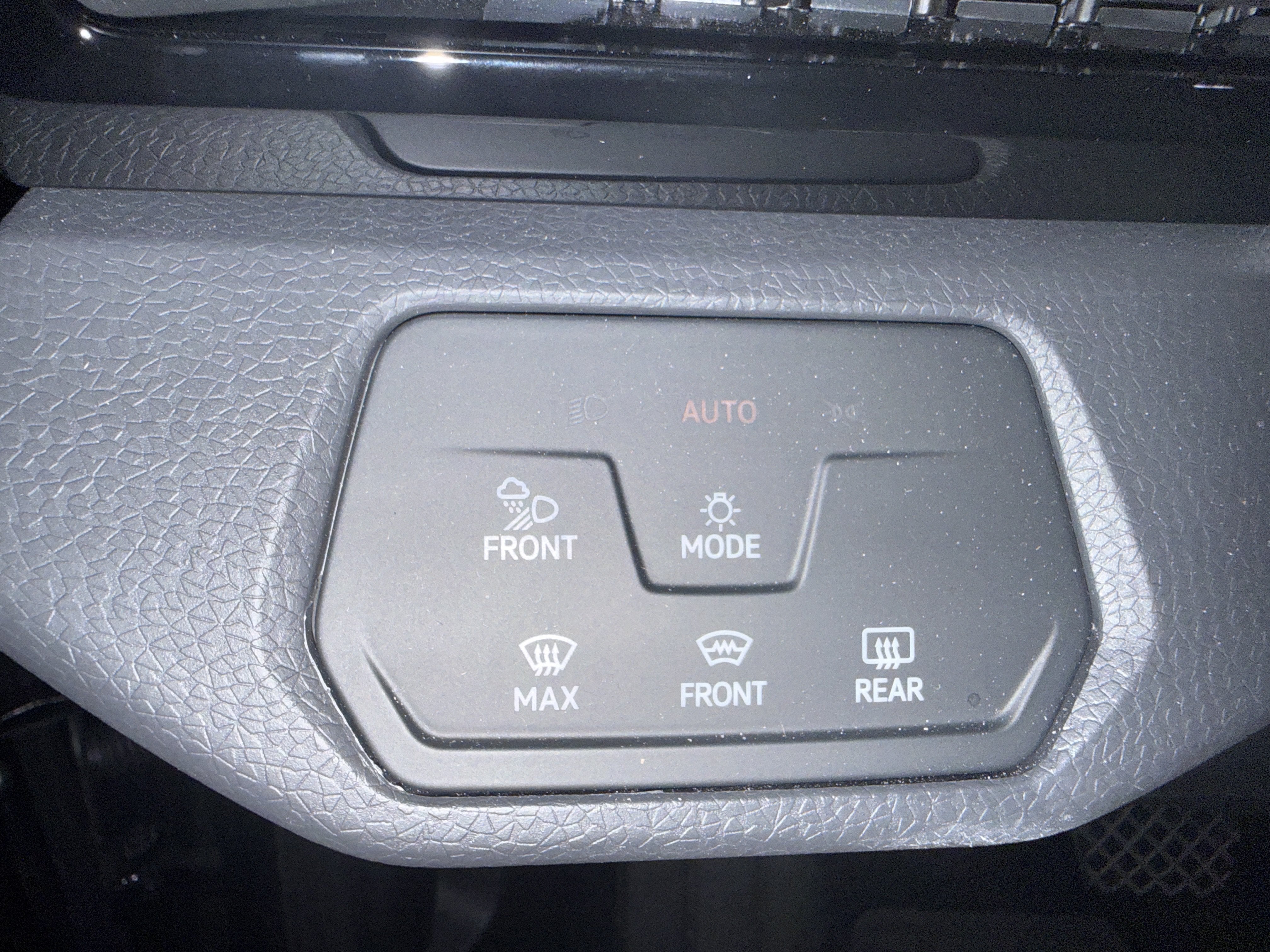 2025 Volkswagen ID.4 Pro S Plus AWD Black Edition