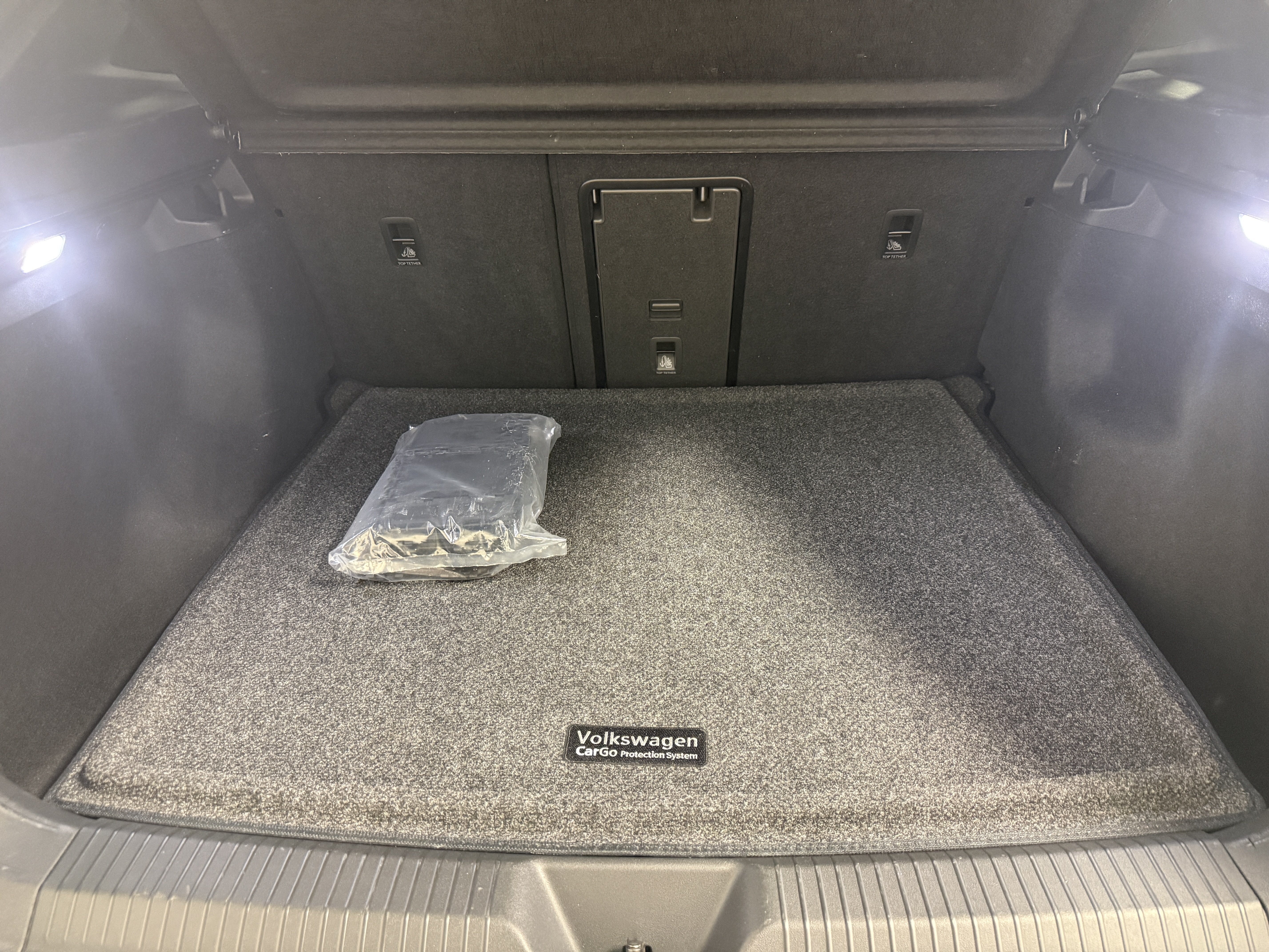 2025 Volkswagen ID.4 Pro S Plus AWD Black Edition